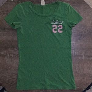 Green Hollister t-shirt